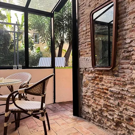 Pool & Garden In The Heart Of Lizbona