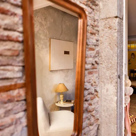 Apartament Pool & Garden In The Heart Of *