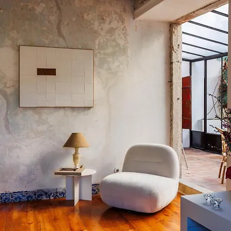 Pool & Garden In The Heart Of * Lisboa